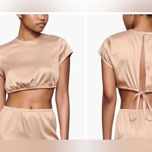 SKIMS Gold Tie Front Crop T-Shirt